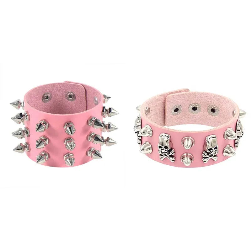 Vintage Leather Bracelet Three Row Cuspidal Spikes Rivet Stud Wide Cuff PU Leather Punk Gothic Rock Unisex Bracelet Men Jewelry