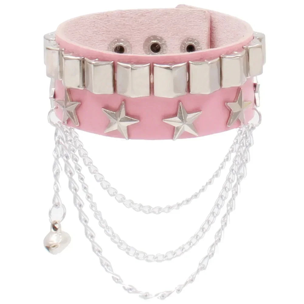 Vintage Leather Bracelet Three Row Cuspidal Spikes Rivet Stud Wide Cuff PU Leather Punk Gothic Rock Unisex Bracelet Men Jewelry