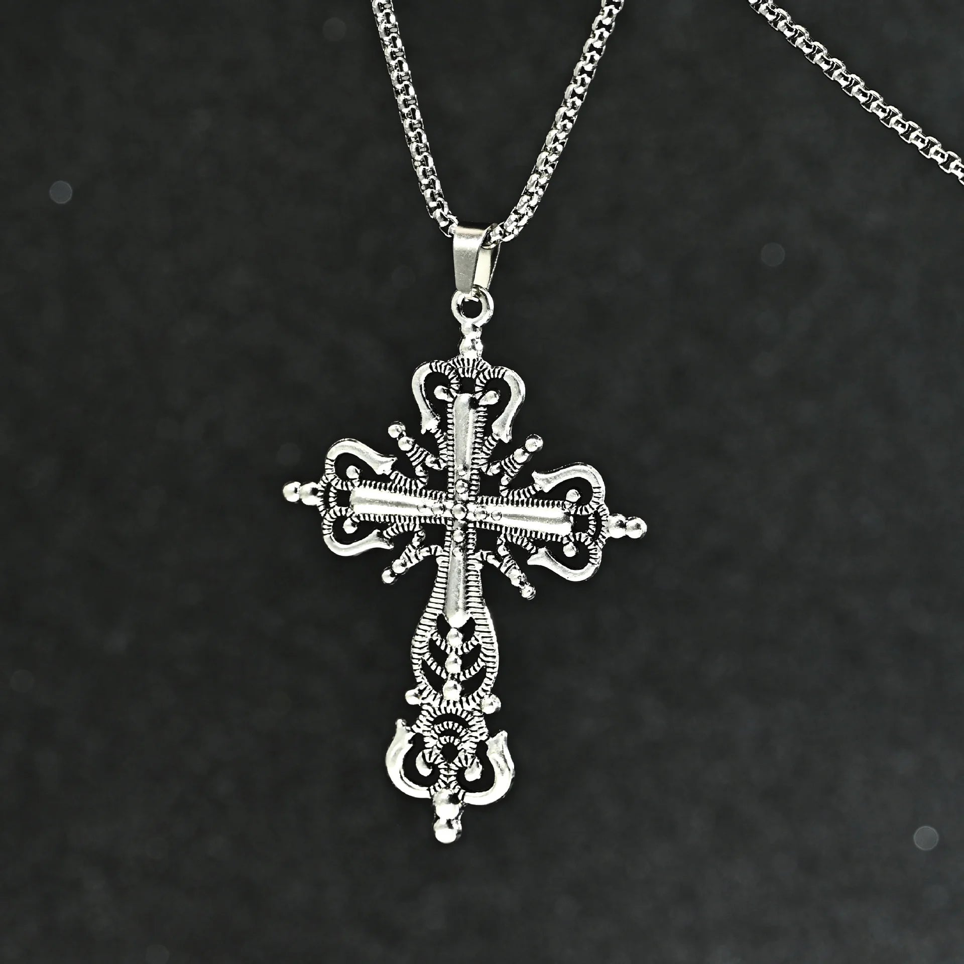 European And American Fashion Personality Retro Gothic Cross Necklace For Men And Women Street Hip-Hop Trendsetters Versatile Pe