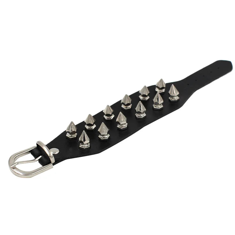 Vintage Leather Bracelet Three Row Cuspidal Spikes Rivet Stud Wide Cuff PU Leather Punk Gothic Rock Unisex Bracelet Men Jewelry