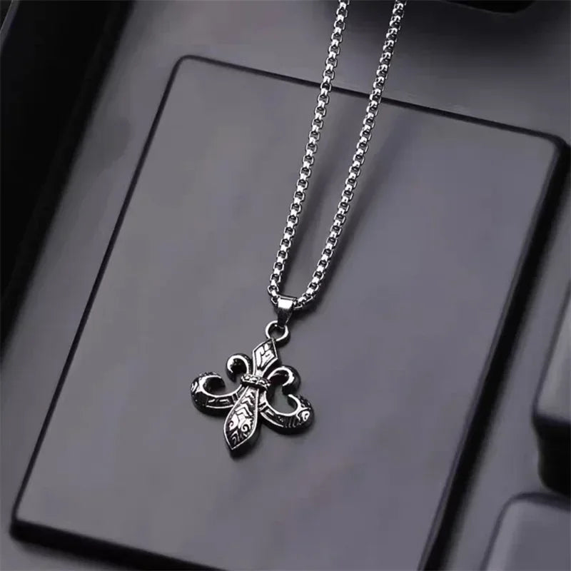 European And American Fashion Personality Retro Gothic Cross Necklace For Men And Women Street Hip-Hop Trendsetters Versatile Pe